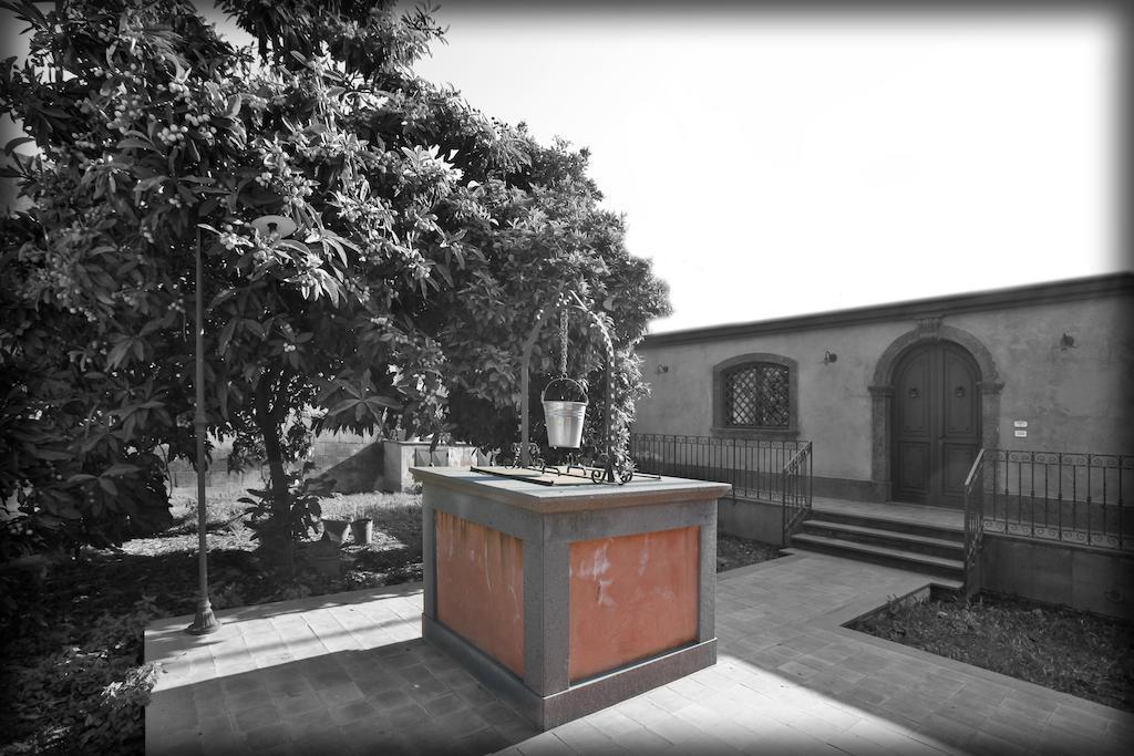 A Casa Di Ludo - Apartments & Short Lets Catania Zimmer foto